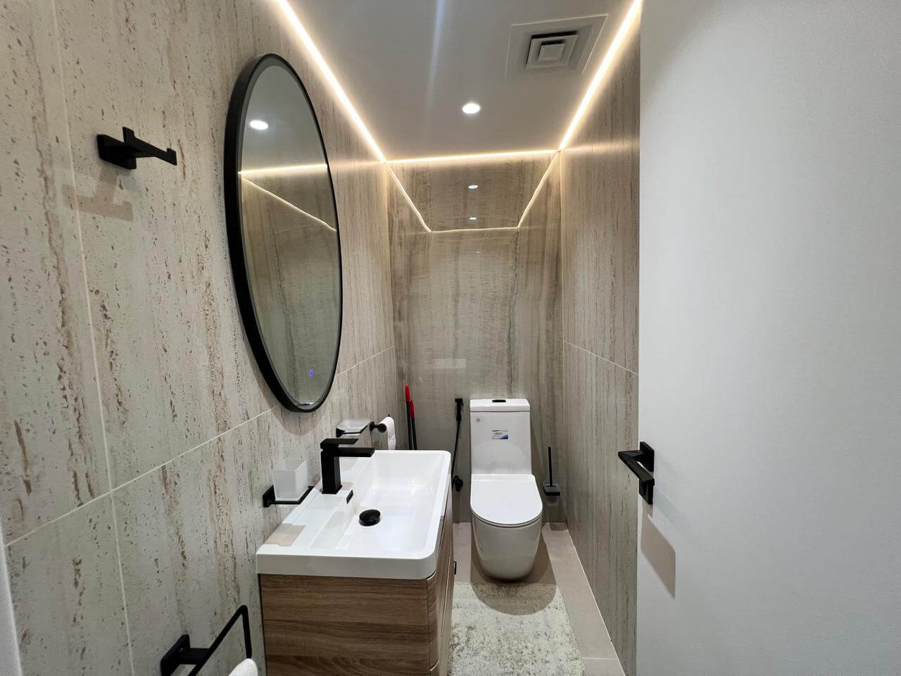 Guest Washroom